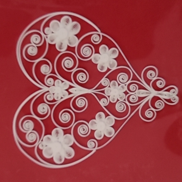 Papyrus x NIQUEA.D Valentine's Day Quilling Card - Picture 2 of 5
